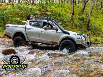 Off-road-Photography-tag-along-tour-Blue-Mountains-with-Adrenaline-Offroad-Centre-going-through-water
