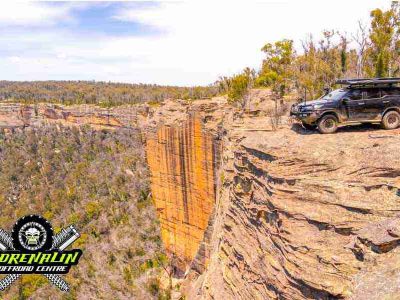 vehicle-on-a-cliff-edge-on-a-4x4-tag-along-tour-in-Australia-by-Adrenaline-Offroad-Centre